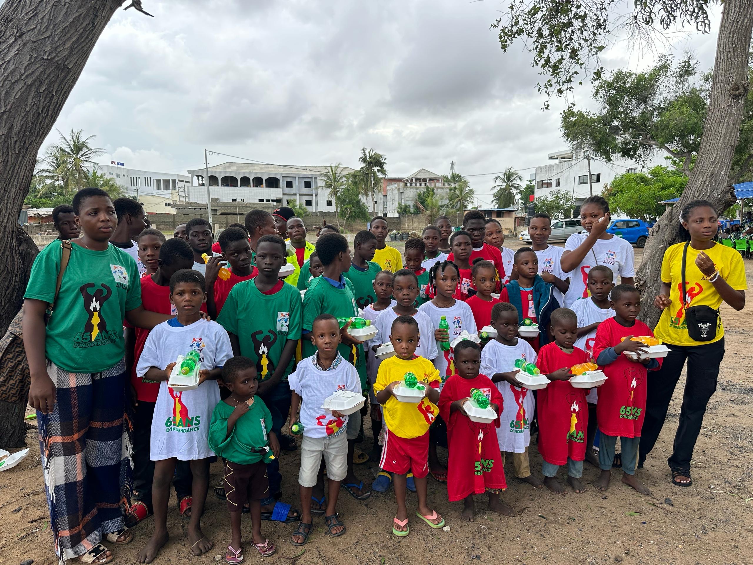 AHAY célèbre l’indépendance du Togo par un acte de solidarité envers les enfants vulnérables